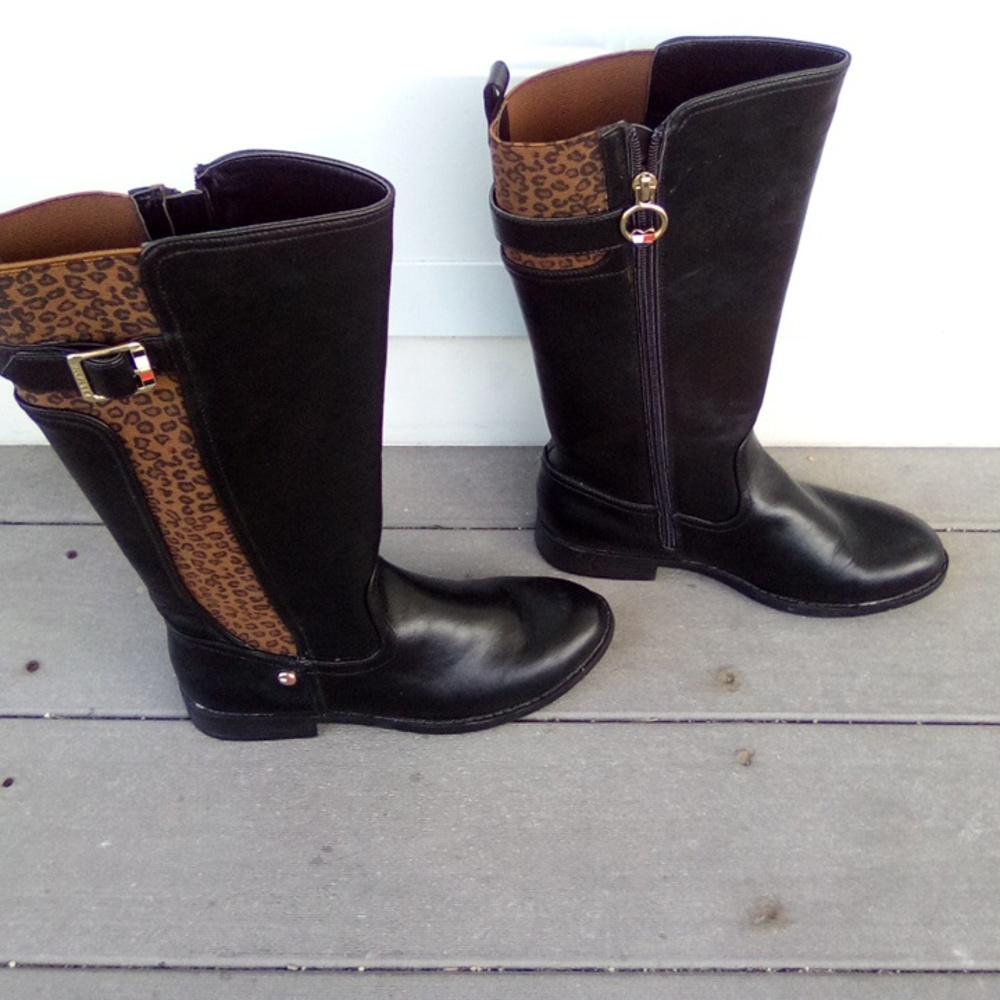 Tommy Hilfiger Boot Size 4 Big Girl - Picture 4 of 10